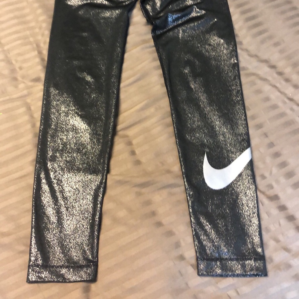 Nike leggings